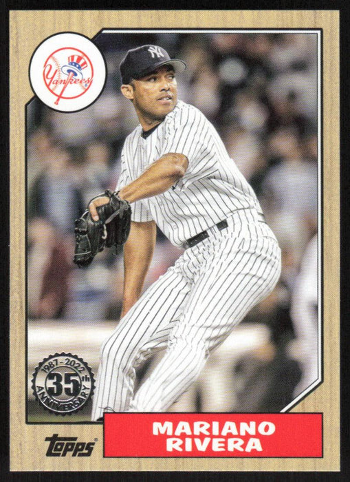 Mariano Rivera 42 Logo